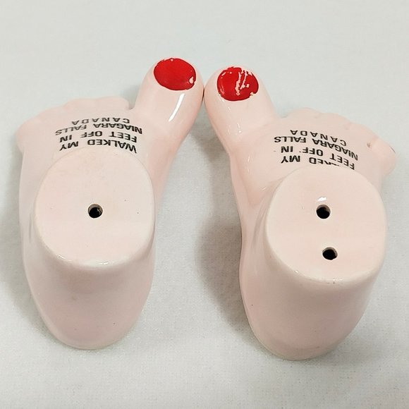 Salt and Pepper Shakers Barefoot " Niagara Falls CANADA" #1314 - Picture 13 of 13